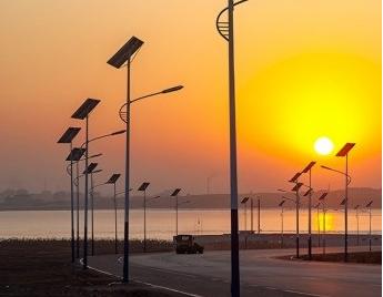 Глобальное сотрудничество: HRLUX расширяет зарубежный бизнес в сфере инженерного освещения.