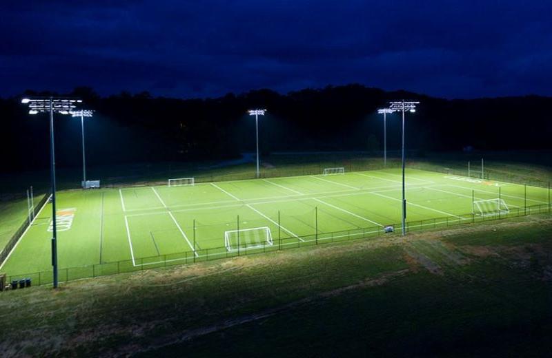 Спортивное освещение HRLUX LED для Дубайской академии дизайна и инноваций